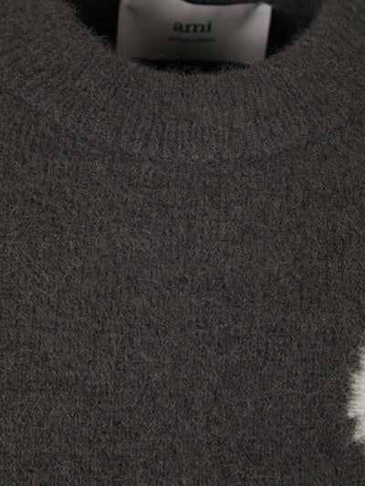 Ami | Pull imprimé en forme de cœur