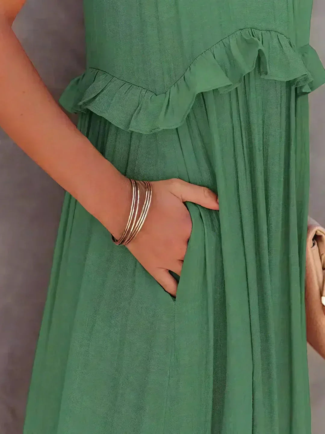 Apolline | Robe longue à volants et à rabats