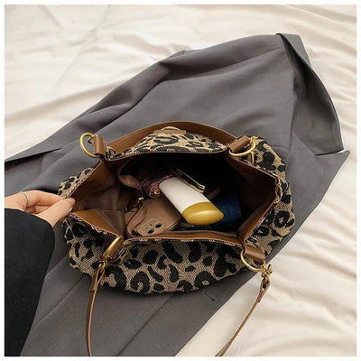Astrid | Sac fourre-tout en toile imprimé léopard