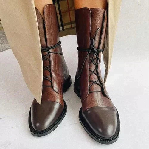 Céline | Bottes à talons de style vintage