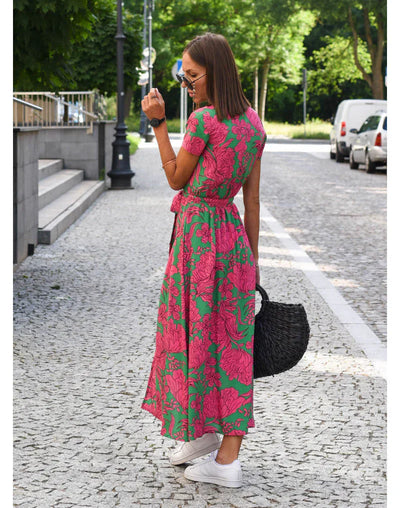 Louisa | Robe élégante à col en V