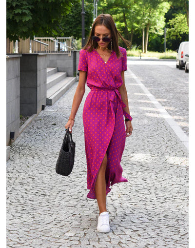 Louisa | Robe élégante à col en V