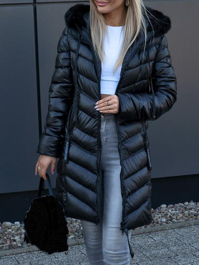 Manteau long en duvet avec capuche en fourrure