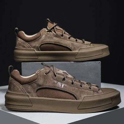 CAT | Baskets en cuir