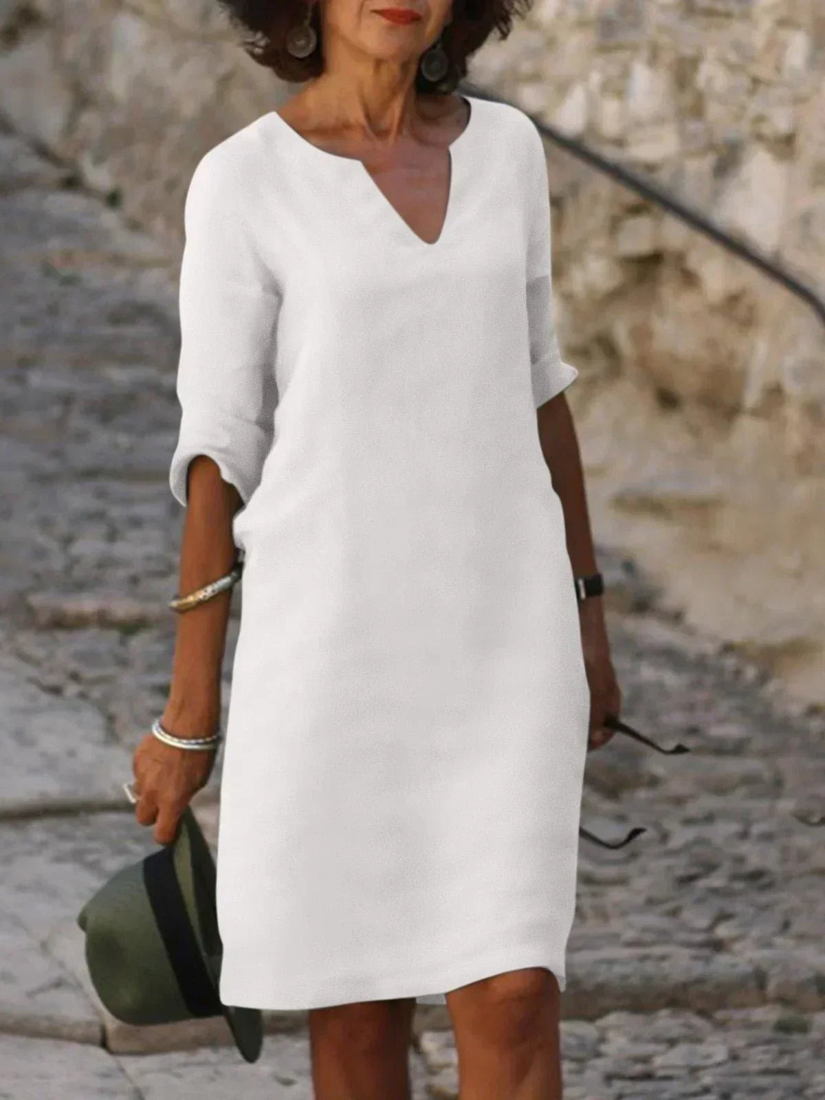 Nadine | Robe élégante avec décolleté en V