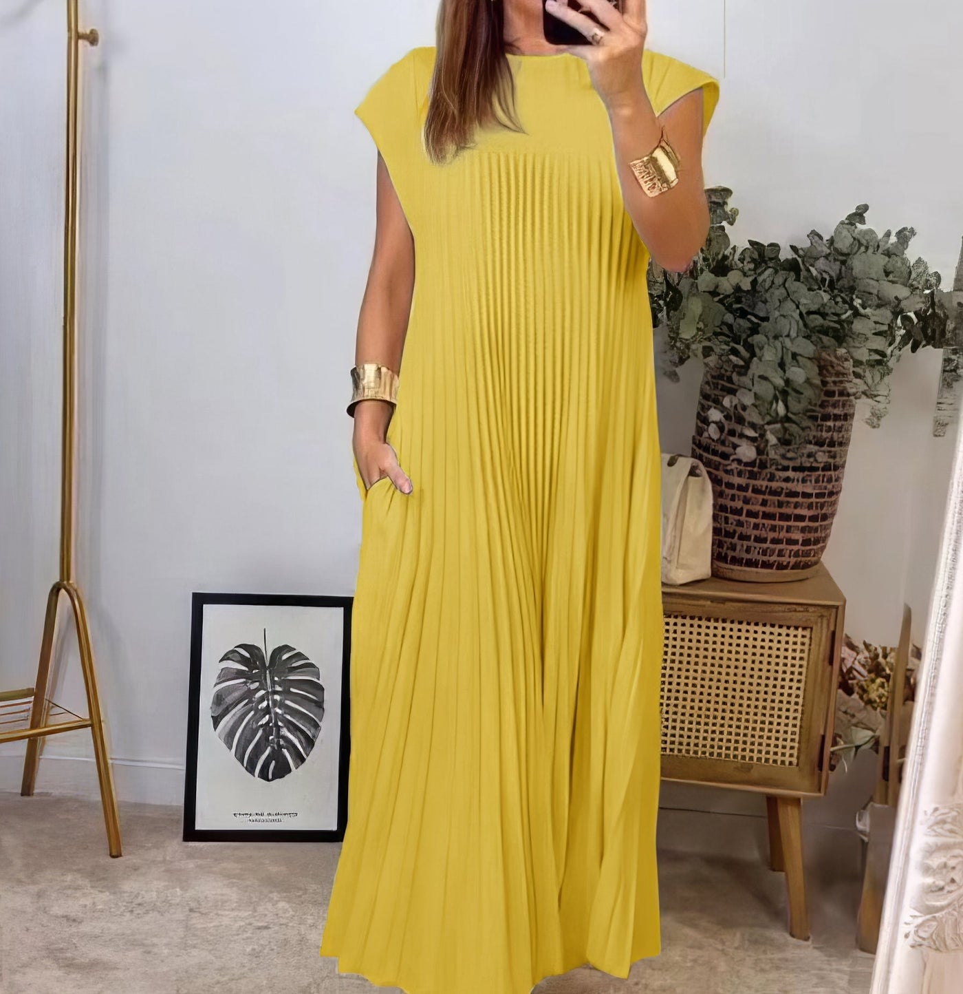Aline | Robe plissée sans manches