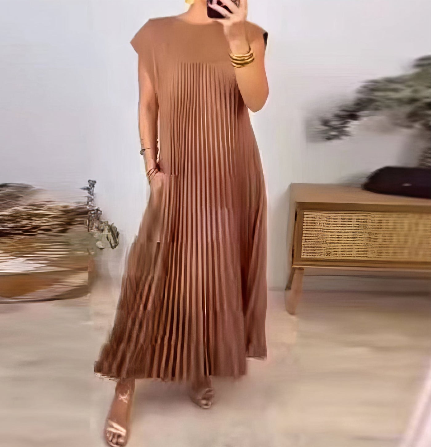 Aline | Robe plissée sans manches
