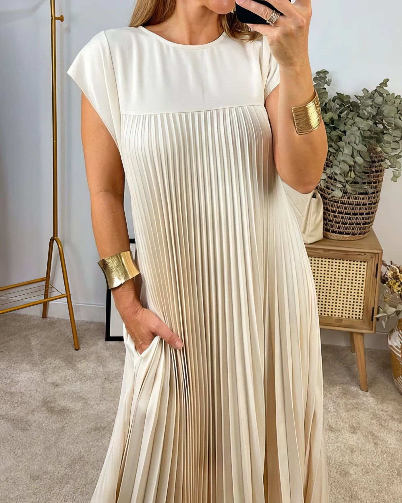 Aline | Robe plissée sans manches